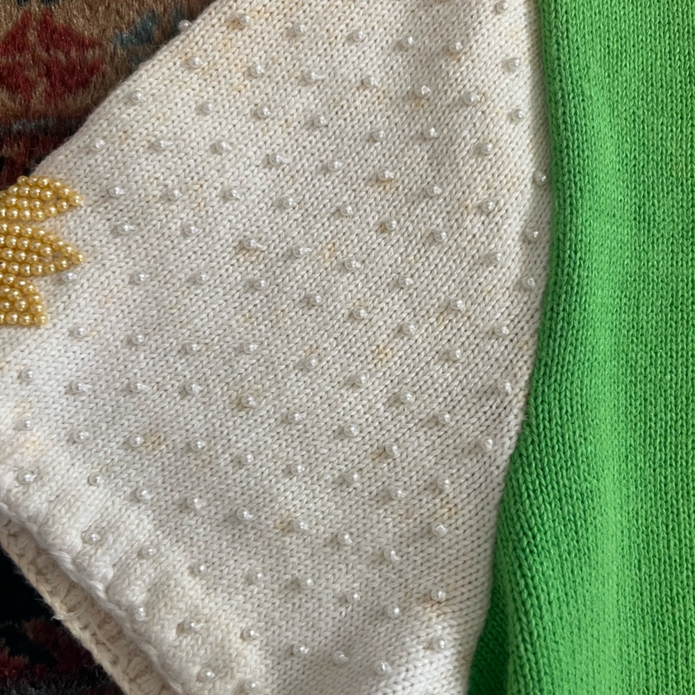 Vintage knit top button down sunflowers beaded green yellow crop blouse M - Picture 11 of 12